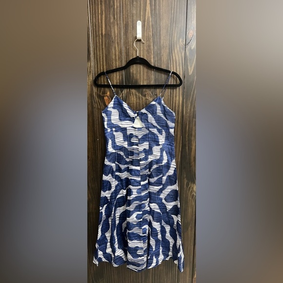 NWT-Banana Republic Bandeau Midi Dress-Size: 4 Petite - Picture 5 of 15